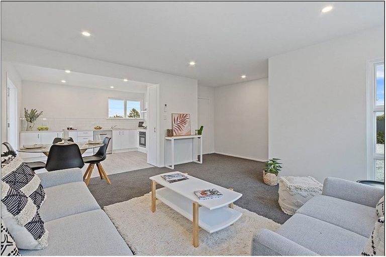 Photo of property in 31 Woodgrove Avenue, North New Brighton, Christchurch, 8083