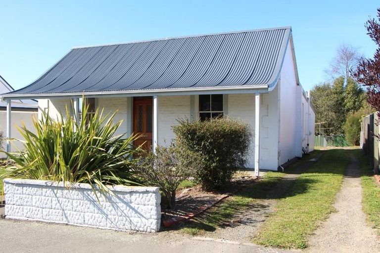 Photo of property in 8 Buchanan Street, Parkside, Timaru, 7910