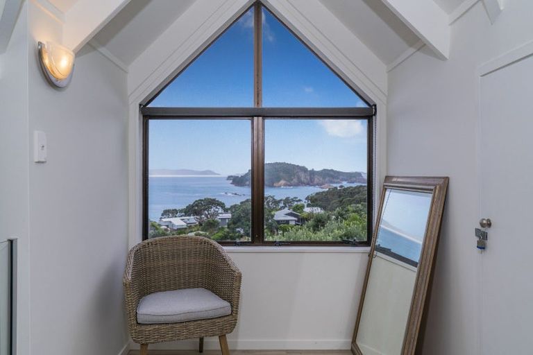 Photo of property in 5 Florence Place, Hahei, Whitianga, 3591