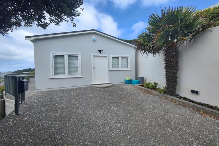 Photo of property in 61 Seatoun Heights Road, Seatoun, Wellington, 6022