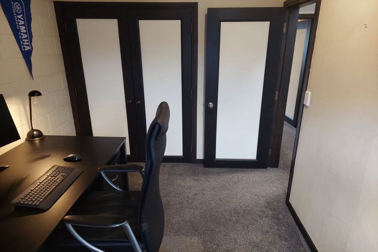 Photo of property in 13/10 Pitarua Street, Thorndon, Wellington, 6011