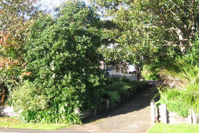 Photo of property in 40 Amokura Drive, Kerikeri, 0230