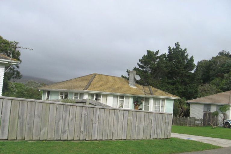 Photo of property in 29 Passive Grove, Ascot Park, Porirua, 5024