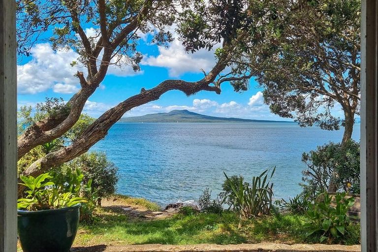 Photo of property in 9 Kitchener Road, Takapuna, Auckland, 0622