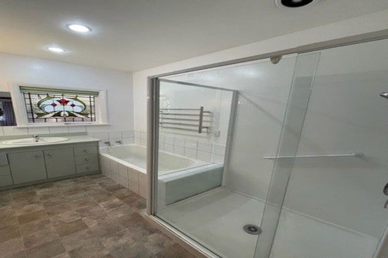 Photo of property in 15 Browns Road, St Albans, Christchurch, 8014