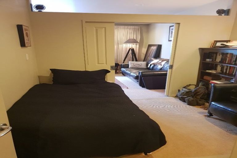 Photo of property in Atrium Apartments, 3e/154 The Terrace, Wellington Central, Wellington, 6011