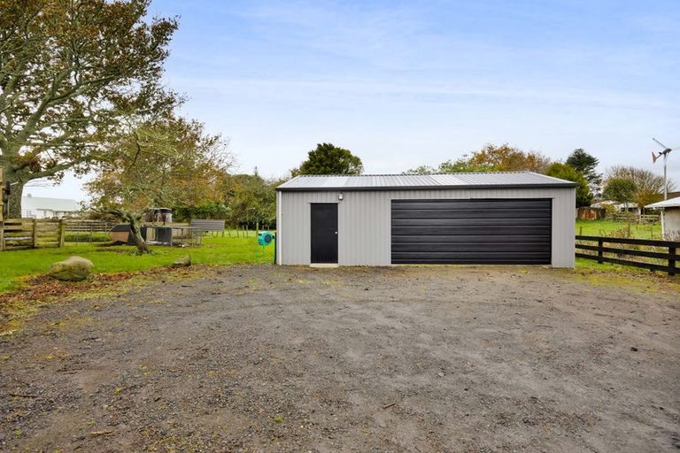 Photo of property in 76 High Street, Eltham, 4322