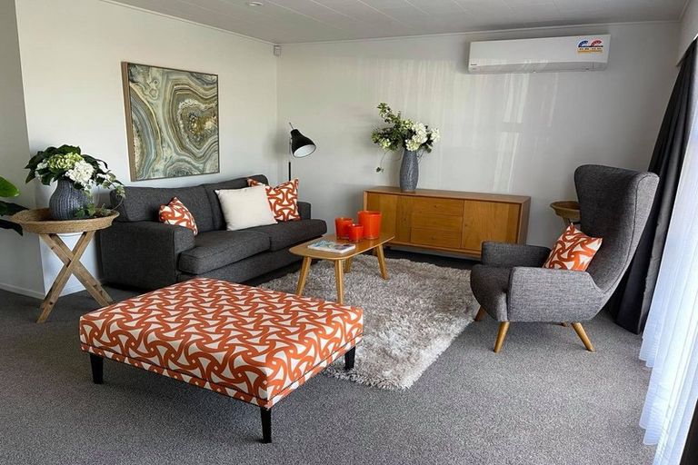 Photo of property in 10 Sunderland Drive, Flaxmere, Hastings, 4120