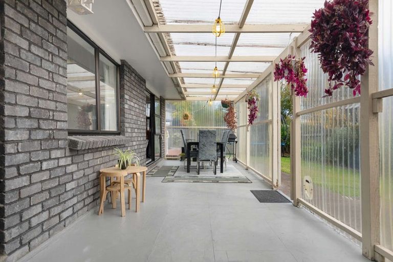 Photo of property in 15 Elmslie Place, Owhata, Rotorua, 3010