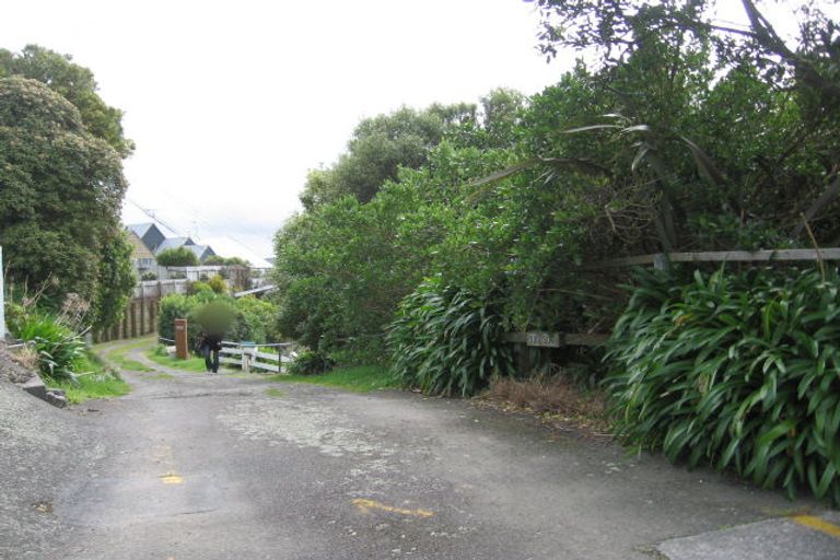 Photo of property in 28 Clifford Road, Johnsonville, Wellington, 6037