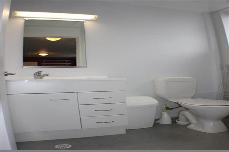 Photo of property in Southern Cross Apartments, 206/35 Abel Smith Street, Te Aro, Wellington, 6011