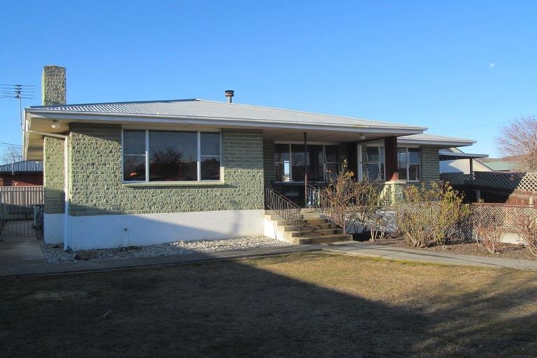 Photo of property in 9 Ashworth Street, Alexandra, 9320