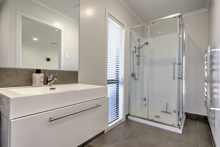 Photo of property in 25 Piwakawaka Court, Rototuna North, Hamilton, 3210