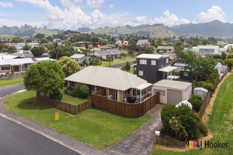 Photo of property in 4 Didsbury Drive, Waihi Beach, 3611