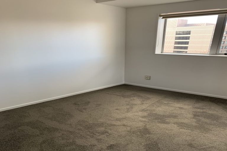 Photo of property in Hobson Heights Apartments, 6f/208 Hobson Street, Auckland Central, Auckland, 1010