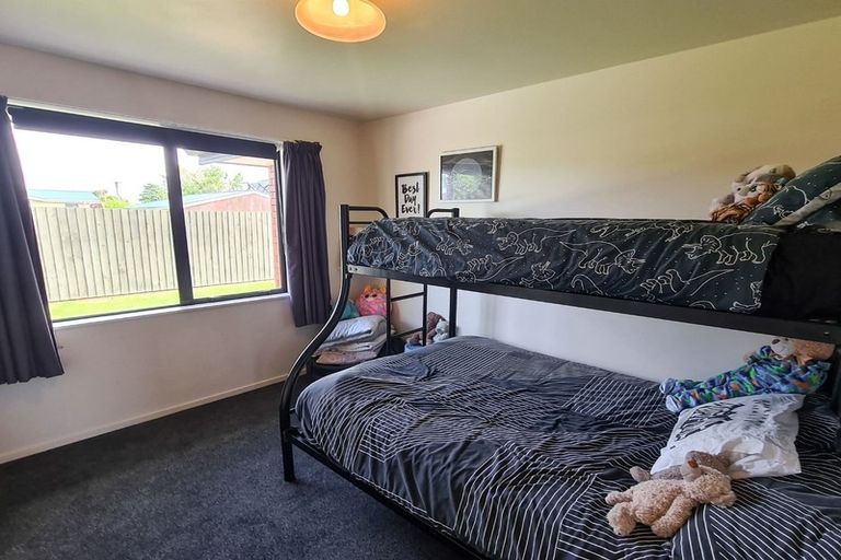 Photo of property in 9 Reserve Close, Woolston, Christchurch, 8062