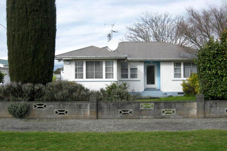 Photo of property in 19 Derby Street, Solway, Masterton, 5810
