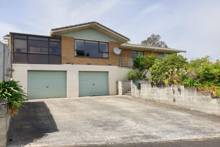 Photo of property in 9 Lachlan Drive, Dinsdale, Hamilton, 3204
