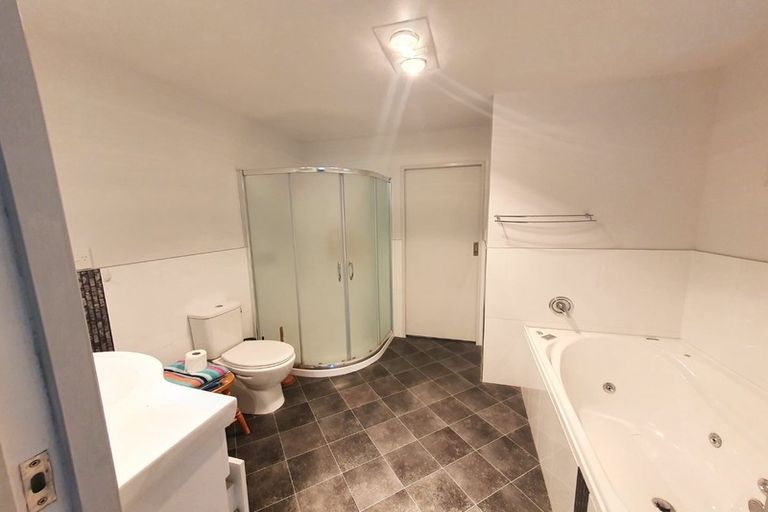 Photo of property in 32 Hampshire Street, Kingston, Athol, 9793