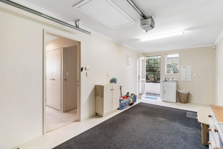 Photo of property in 56a Florence Avenue, Orewa, 0931