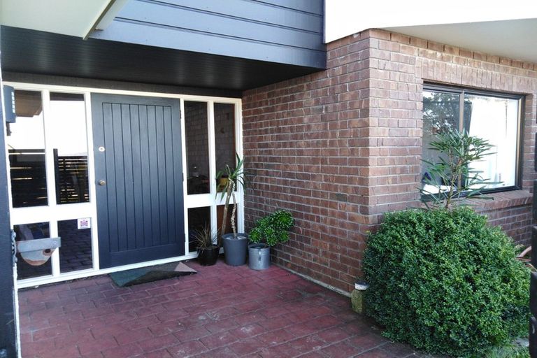 Photo of property in 22 Satara Crescent, Khandallah, Wellington, 6035