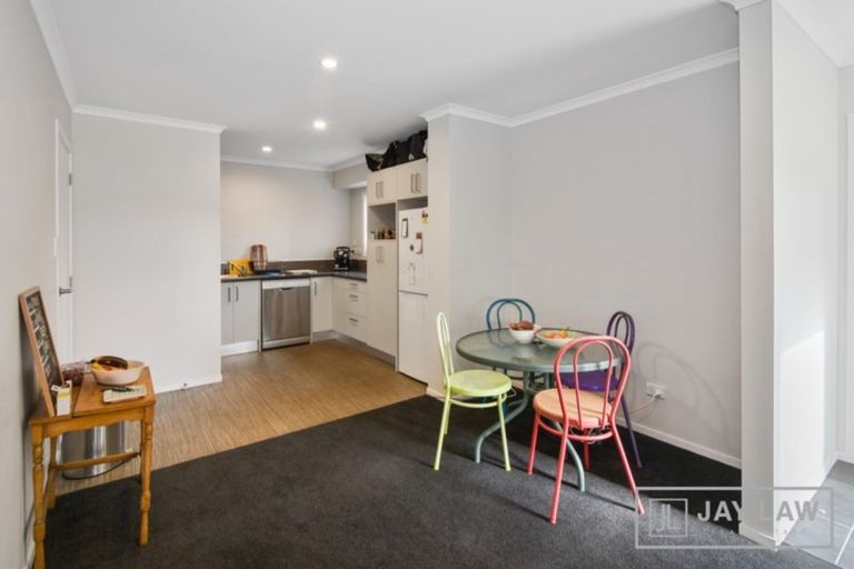 Photo of property in 2/52 Cook Street, Hamilton East, Hamilton, 3216