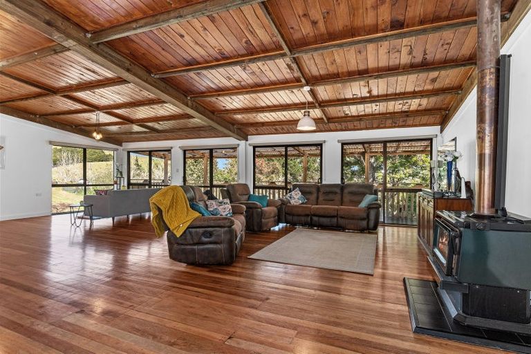 Photo of property in 1214 Paparoa-oakleigh Road, Taipuha, Whangarei, 0178