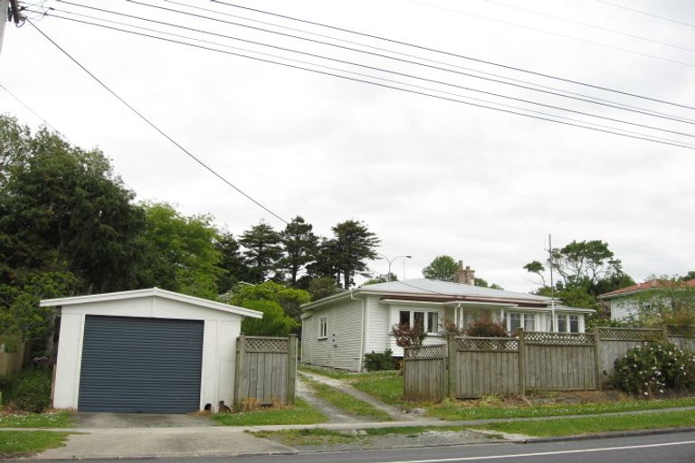 Photo of property in 77 Rodney Street, Wellsford, 0900