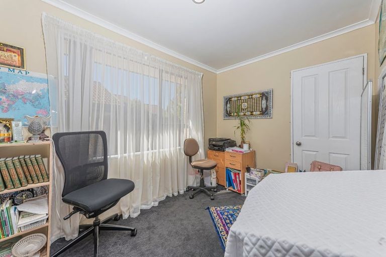 Photo of property in 111 Pooks Road, Ranui, Auckland, 0612