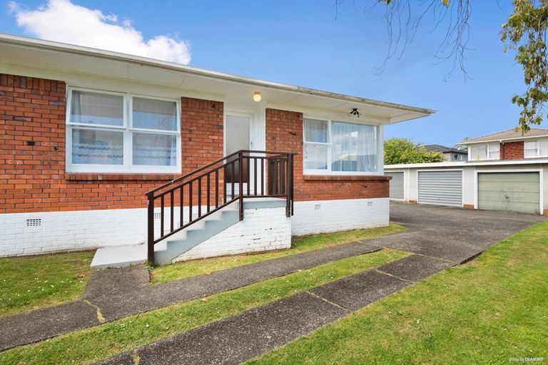 Photo of property in 3/10 Hororata Road, Hauraki, Auckland, 0622