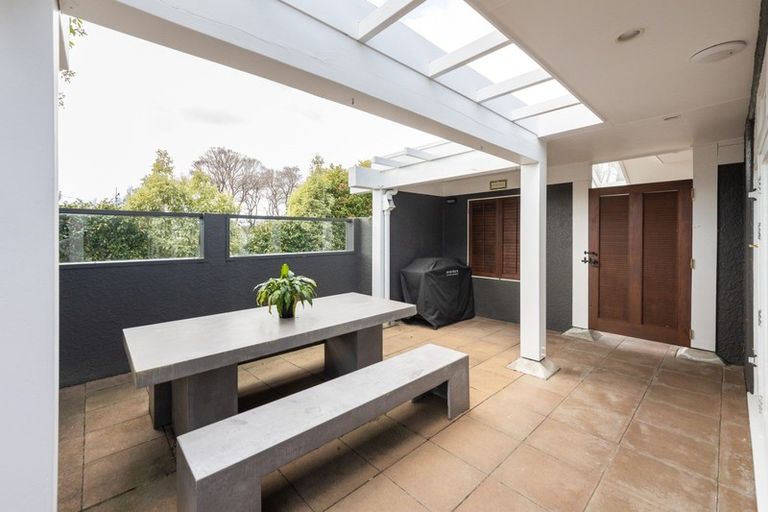 Photo of property in 110 Te Awe Awe Street, Hokowhitu, Palmerston North, 4410