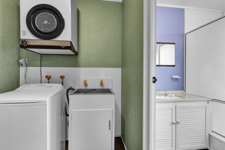 Photo of property in 3/265 Carrington Street, Vogeltown, New Plymouth, 4310