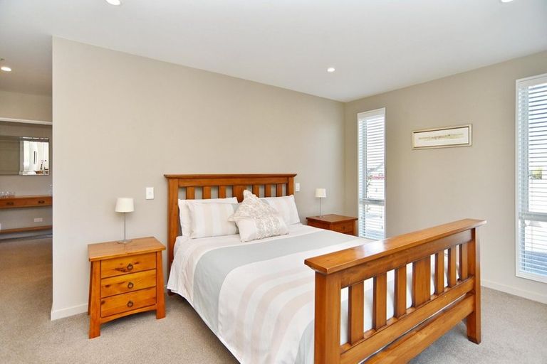 Photo of property in 28 Chesterfield Place, Rangiora, 7400