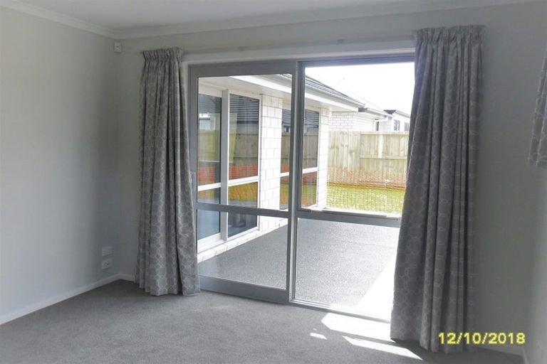 Photo of property in 20 Carnation Court, Cambridge, 3434