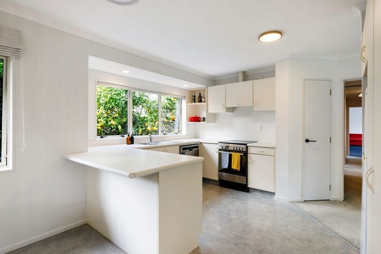 Photo of property in 24a Williams Street, Cambridge, 3434