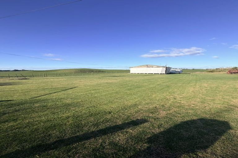 Photo of property in 2 Rogers Road, Pukehina, Te Puke, 3186