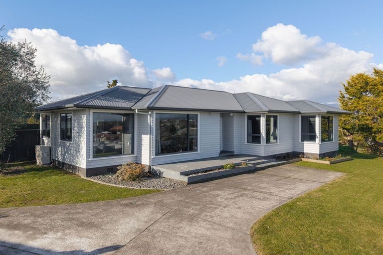 Photo of property in 24 Read Street, Levin, 5510