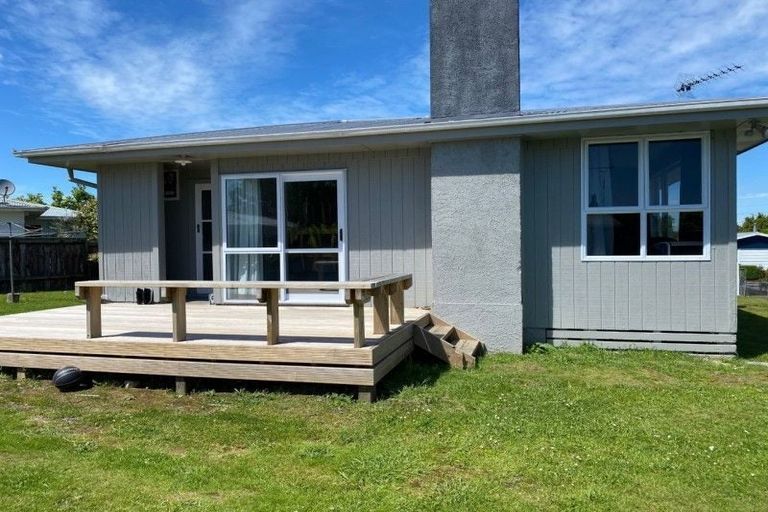 Photo of property in 6 Pukeko Place, Tokoroa, 3420