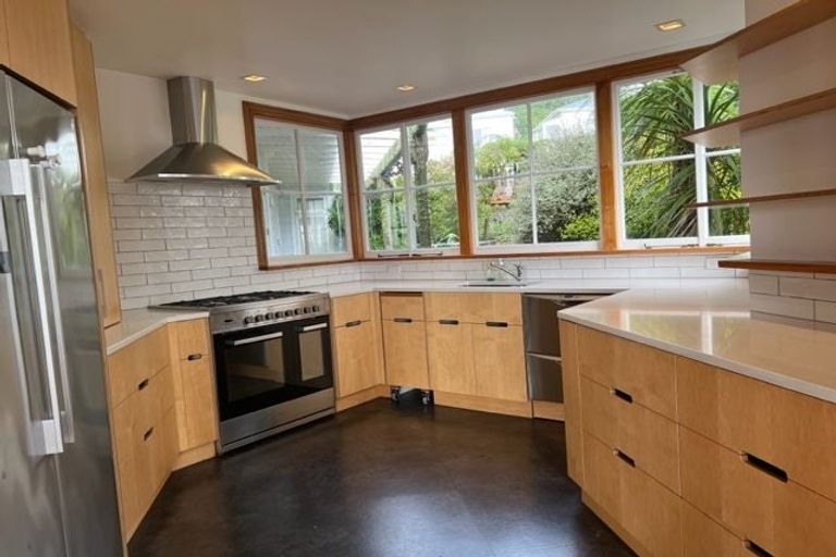 Photo of property in 20 Bruce Avenue, Brooklyn, Wellington, 6021