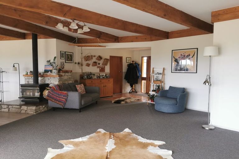 Photo of property in 223 Mataro Road, Onaero, Urenui, 4375