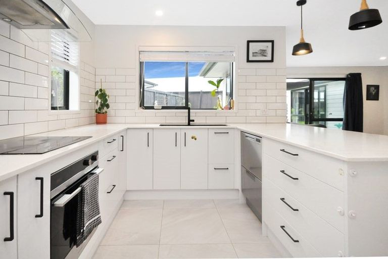 Photo of property in 3 Lancewood Lane, Kaukapakapa, Helensville, 0875