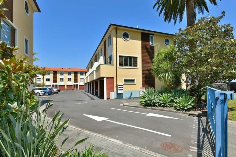 Photo of property in 33/595 Laurie Southwick Parade, Gulf Harbour, Whangaparaoa, 0930