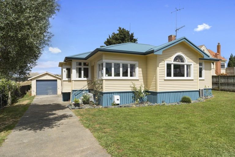 Photo of property in 6 Waverley Avenue, Morrinsville, 3300