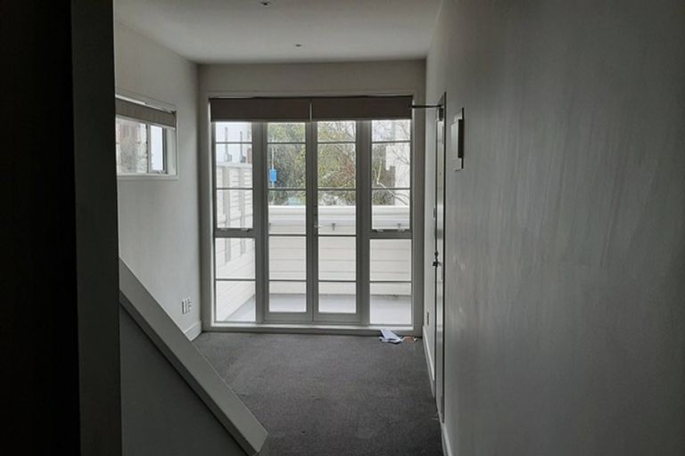 Photo of property in 45 Little George Street, Thorndon, Wellington, 6011