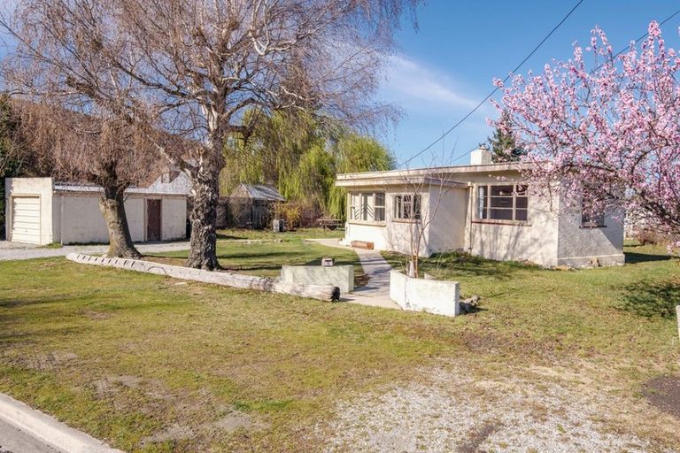 Photo of property in 19 Dunstan Street, Clyde, 9330