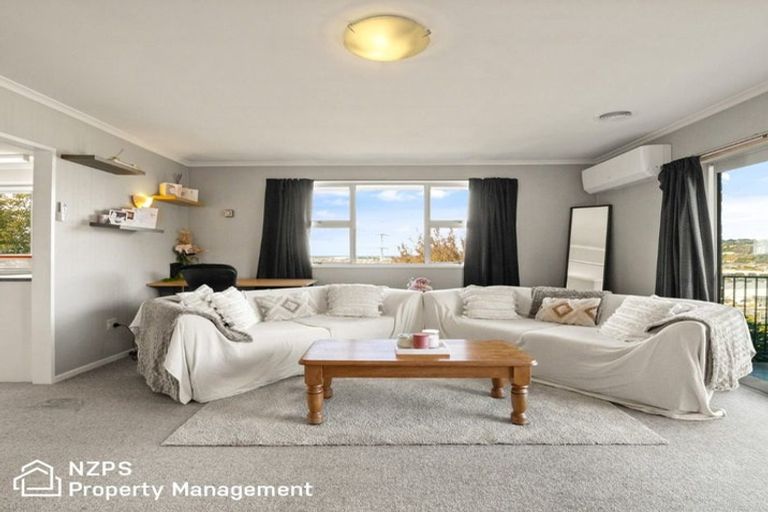 Photo of property in 17 Walter Street, The Glen, Dunedin, 9011