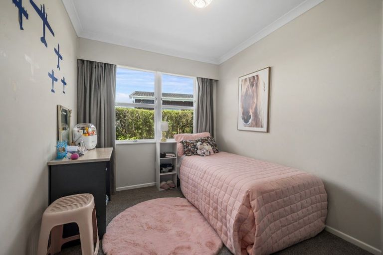 Photo of property in 54 Tremaine Avenue, Two Mile Bay, Taupo, 3330