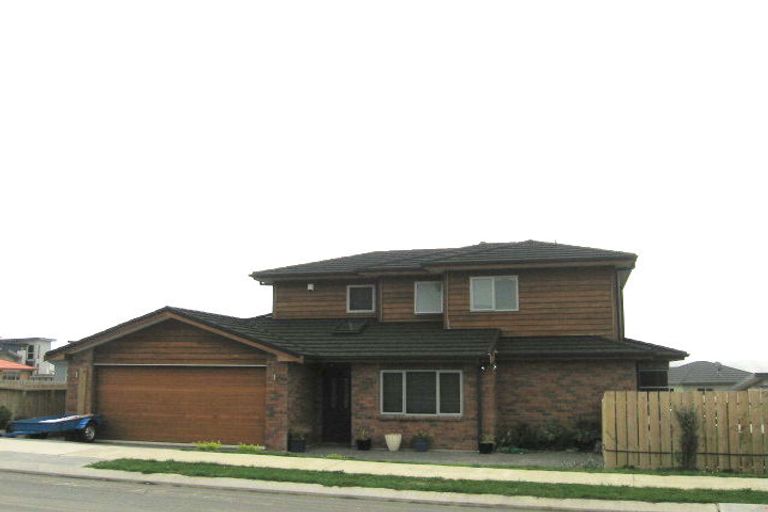 Photo of property in 8 Ashwood Street, Woodridge, Wellington, 6037