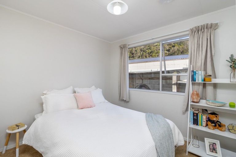 Photo of property in 2 Burn Place, The Brook, Nelson, 7010