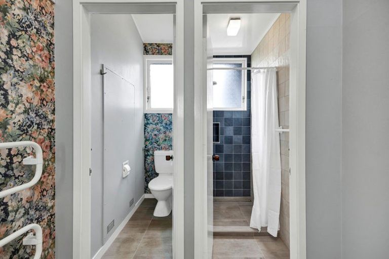 Photo of property in 41 Suther Street, Waverley, 4510